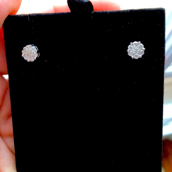 Jewelry - 14K Diamond .50tcw Cluster White Gold Earrings